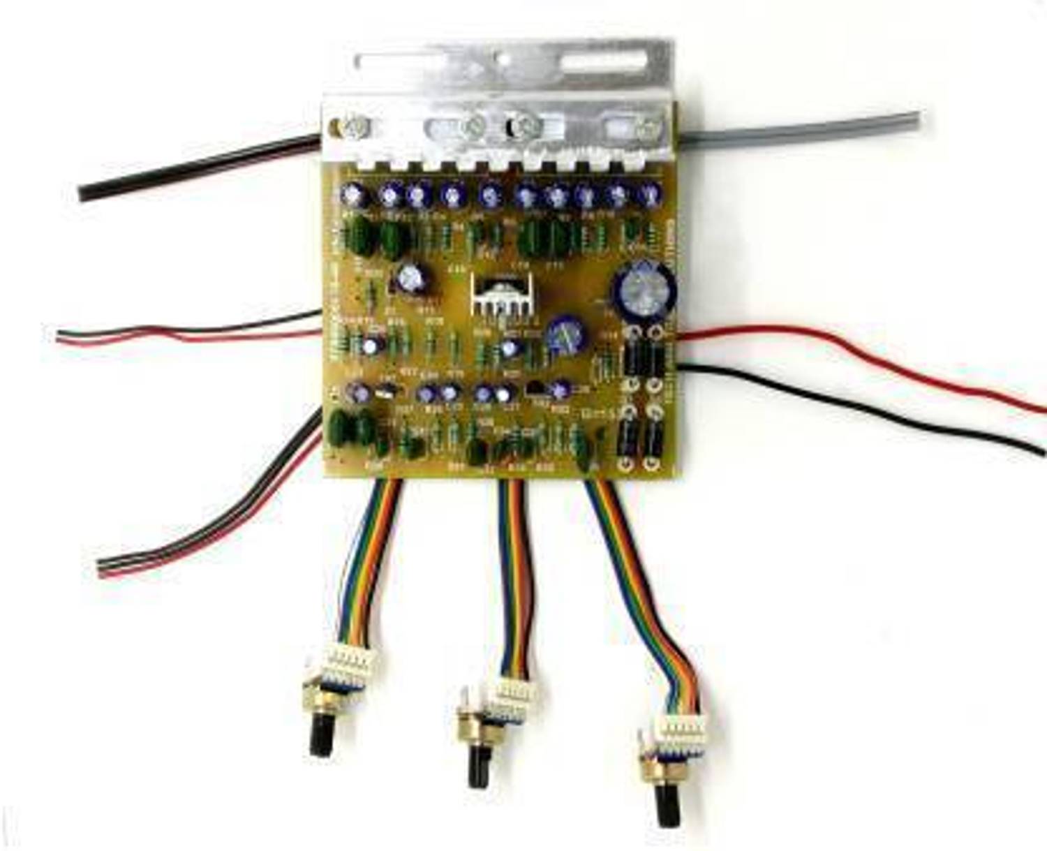 Tech and Trade 4440 IC 80W AV Amplifier - Image 2