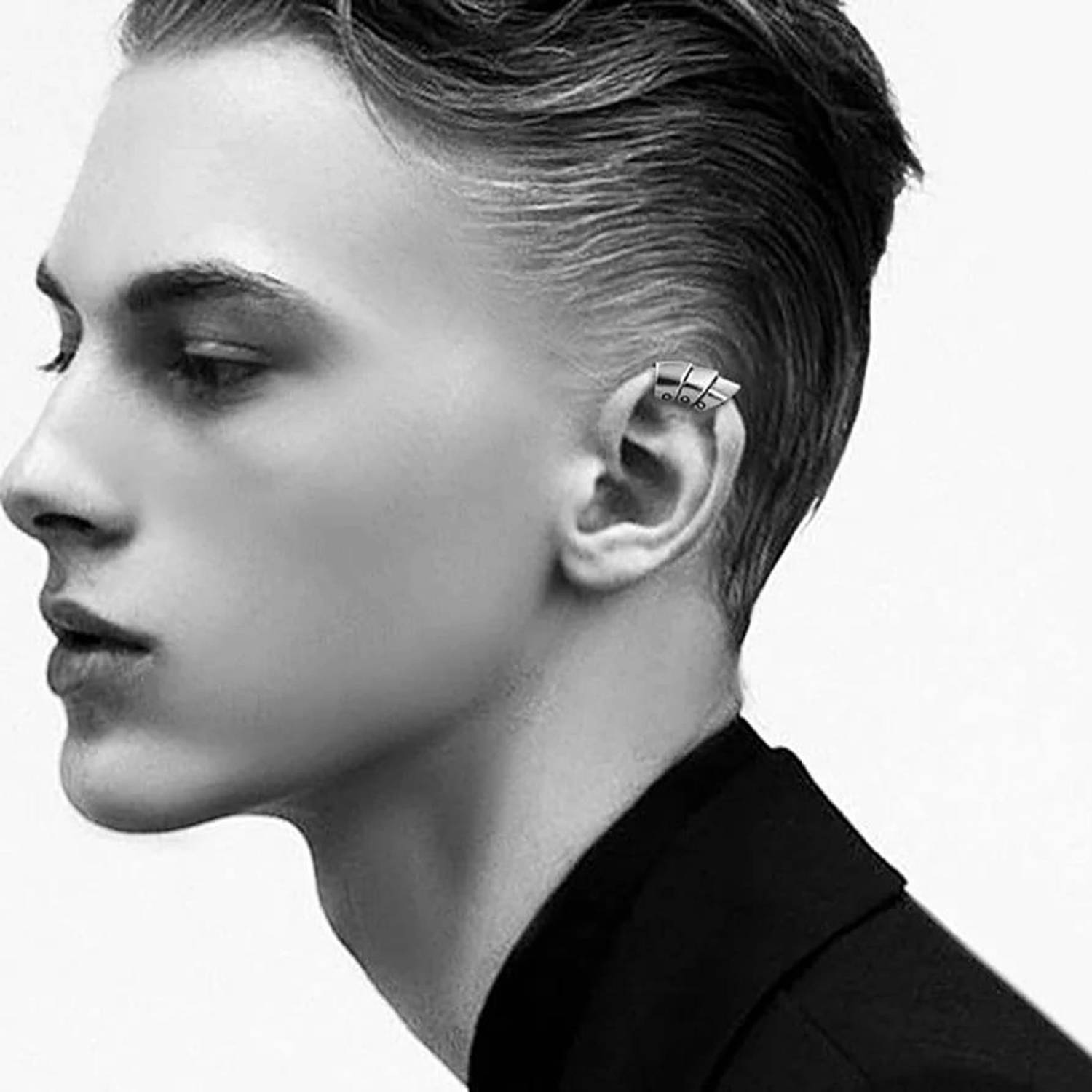 UNGALI JEWELS Men's Helix Cartilage Earring - Image 5