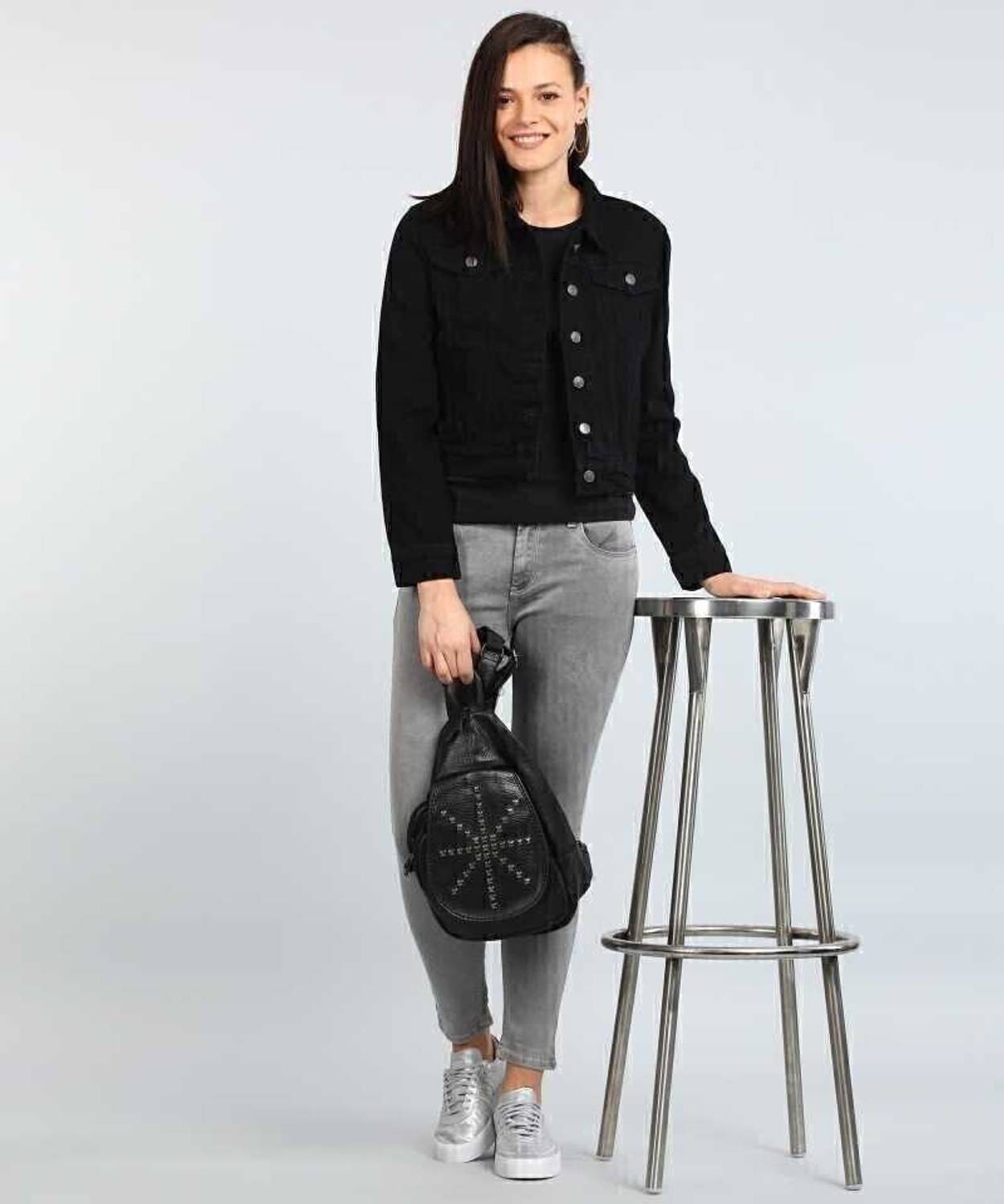 Bloomingflower 3/4th Sleeve Solid Women Denim Jacket - Image 5
