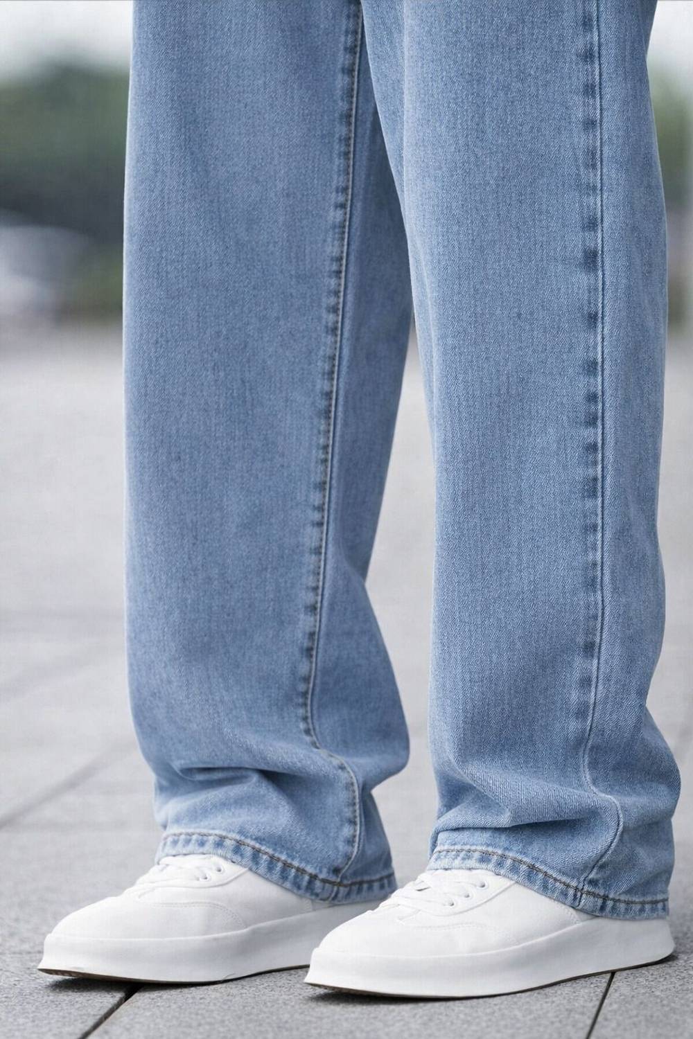 ZARUME Straight Fit Men Light Blue Jeans - Image 4