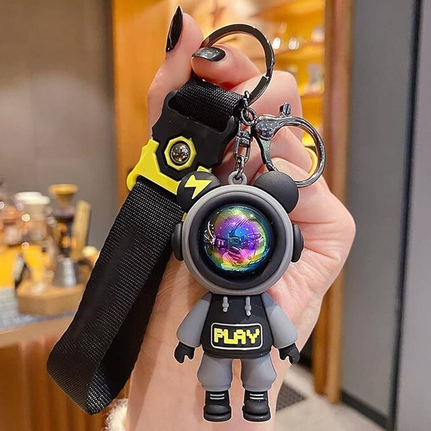 OTTAVO Space Astronaut Gray Keychain - Image 4