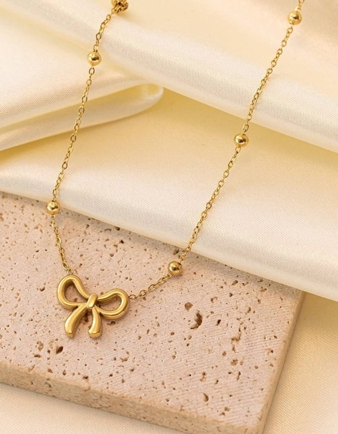 ForlookBeauty 3 Pendant Necklaces Gold Pack of 3 - Image 4
