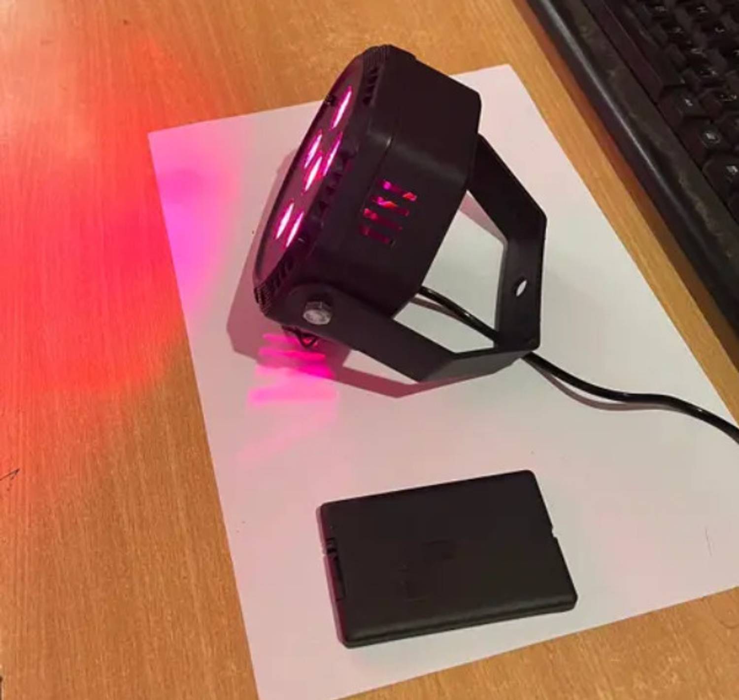 shark tack 12 LED Mini DJ Par Disco Light with Remote - Image 5