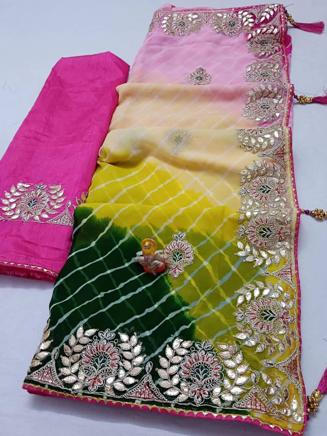 Arrizone Sarees Embroidered Georgette Saree - Image 4