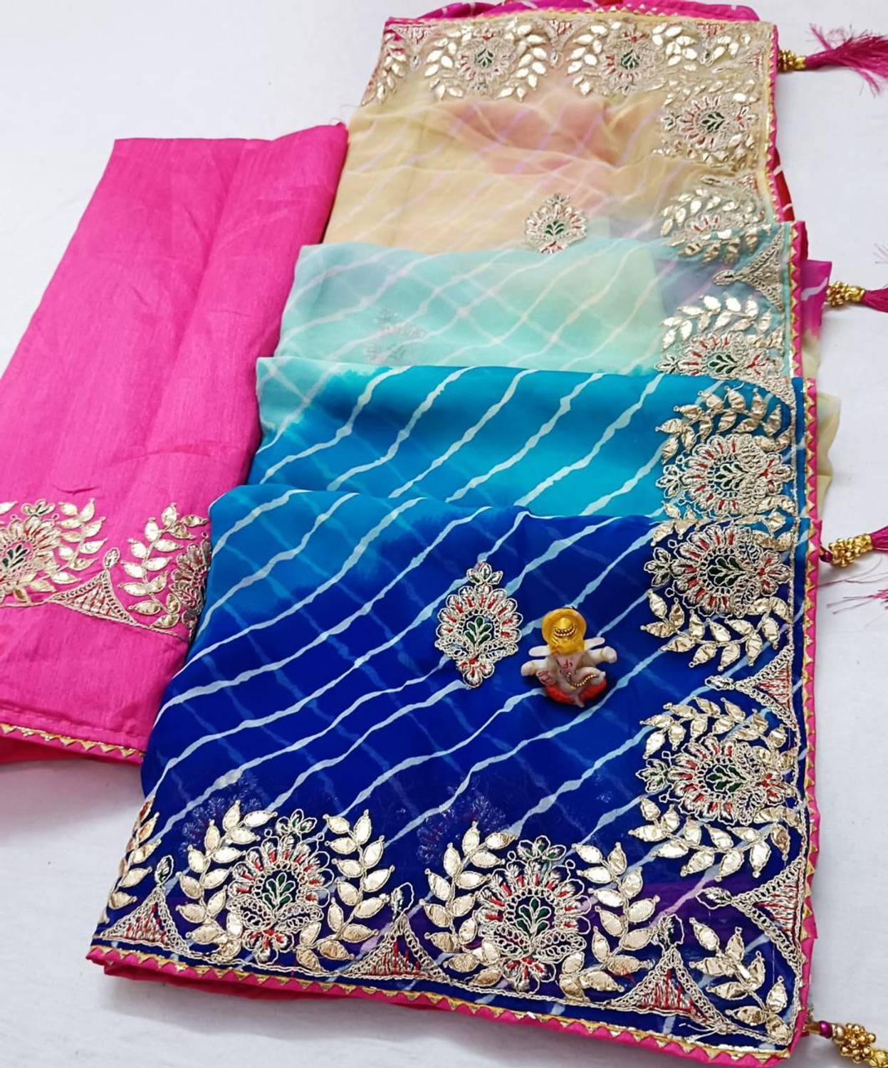 Arrizone Sarees Embroidered Georgette Saree - Image 2