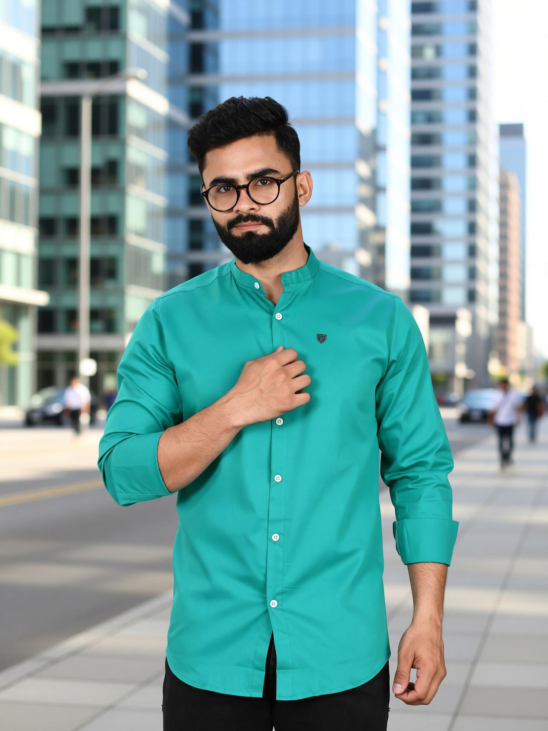 FUBAR Men Solid Casual Dark Green Shirt