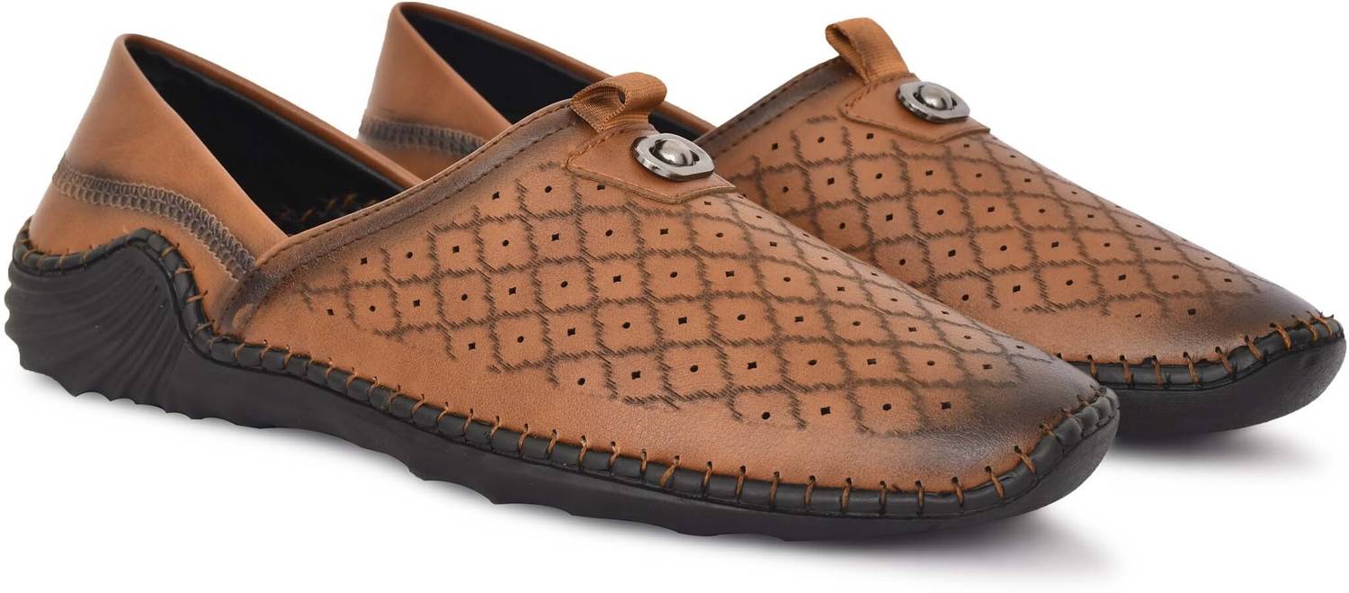 Vask Men's Mocassin - Image 1