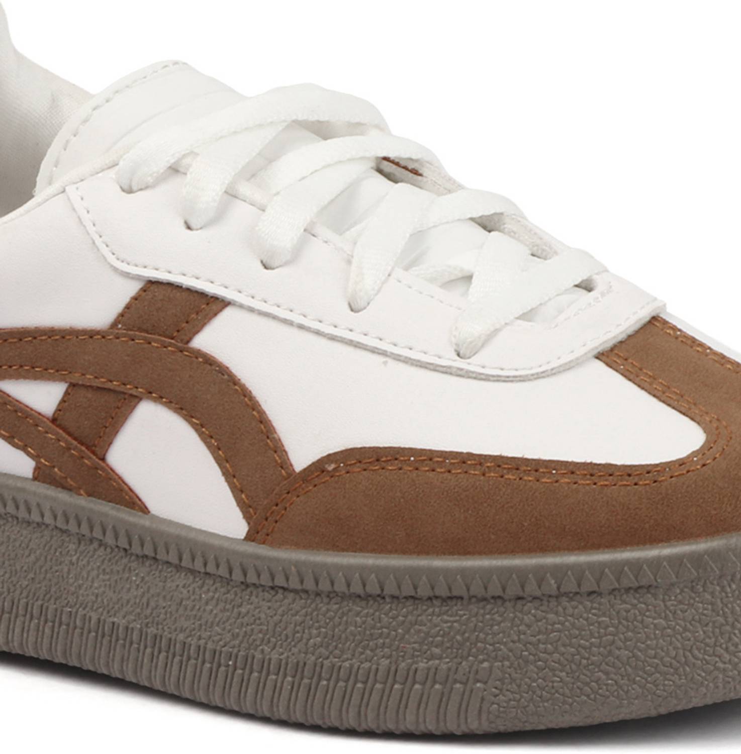 VENDOZ Colorblock Heel Flat Sneakers - Image 4