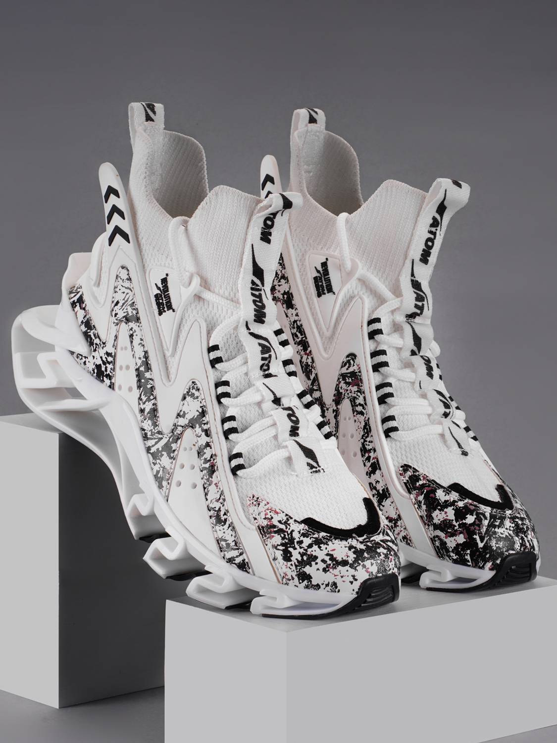ATOM Multi Print Men's Lace-Up Sneakers - Image 2