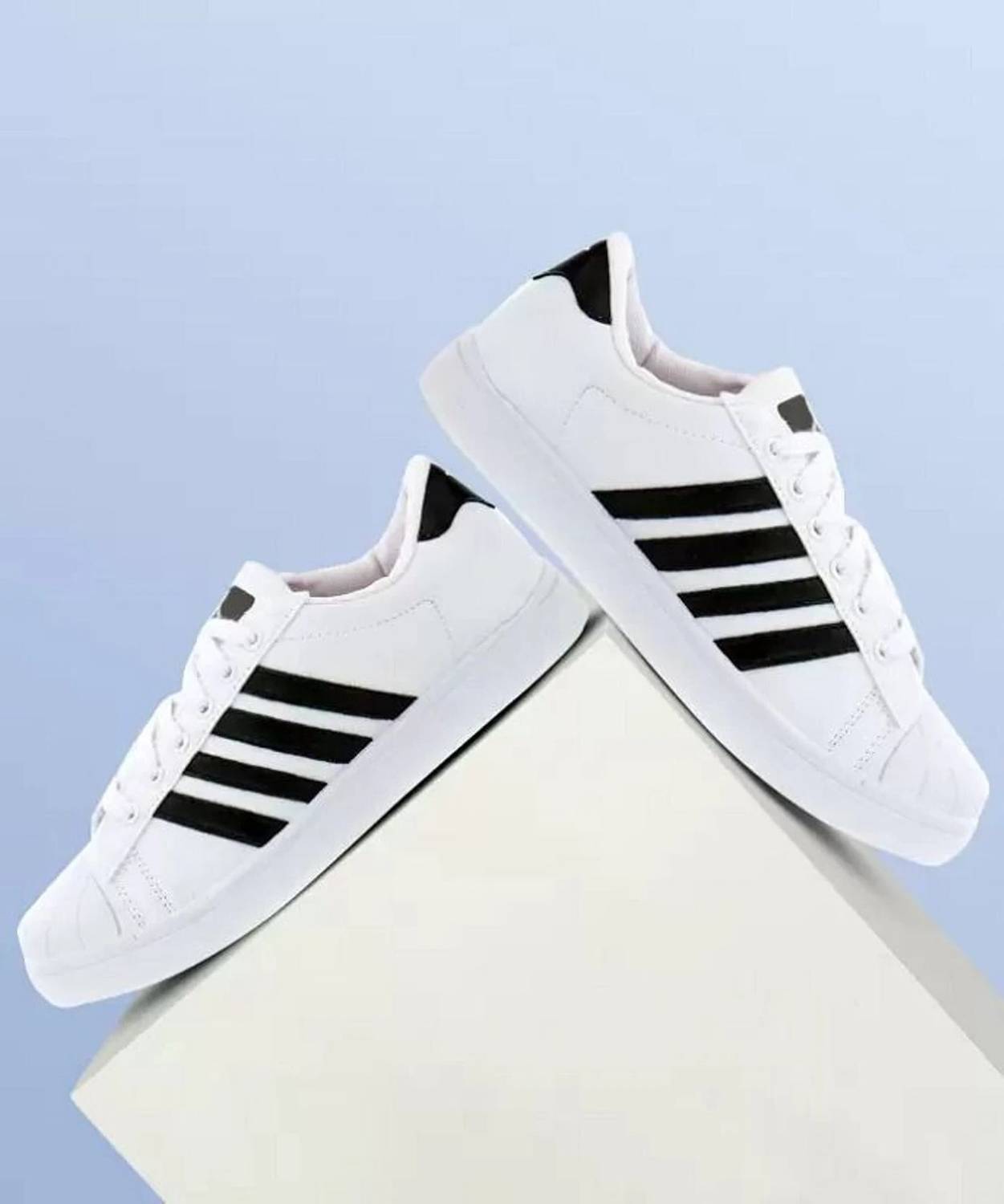 Sparx SM323 White Shoes Sneakers For Men - Image 3