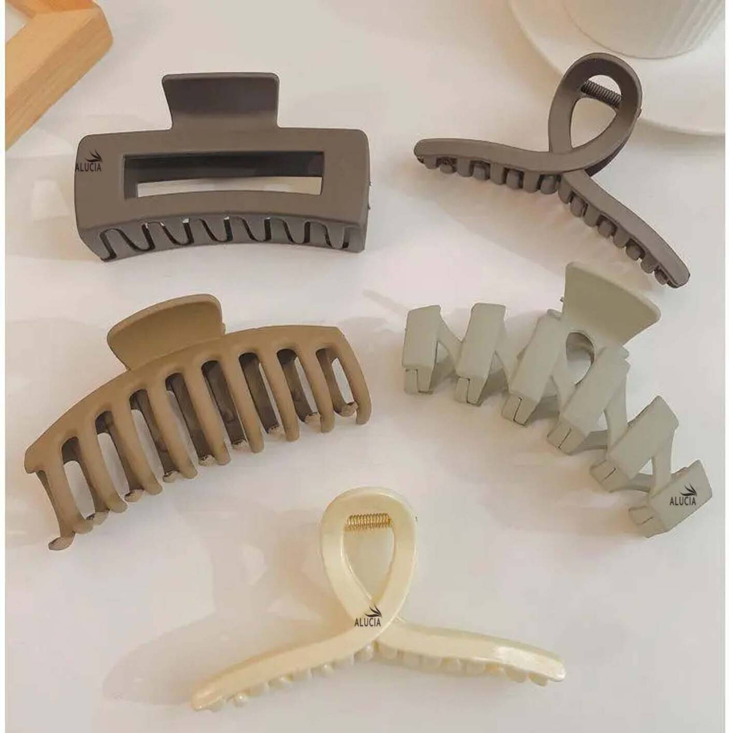 ALUCIA Matte Multi Design Hair Claw Clip Combo - Image 3