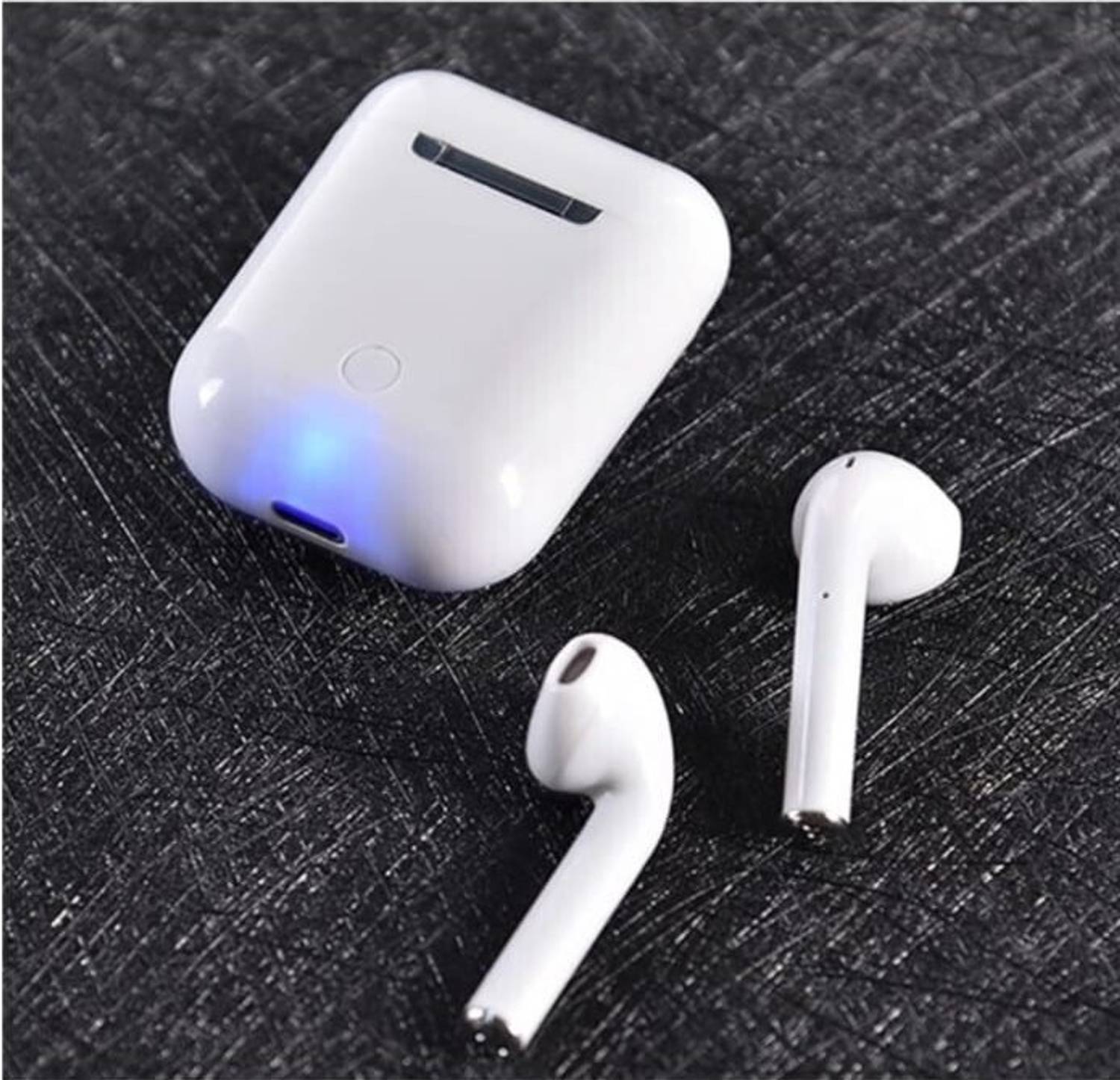 AJ HUB Magnetic TWS i12 Earbuds - Image 1