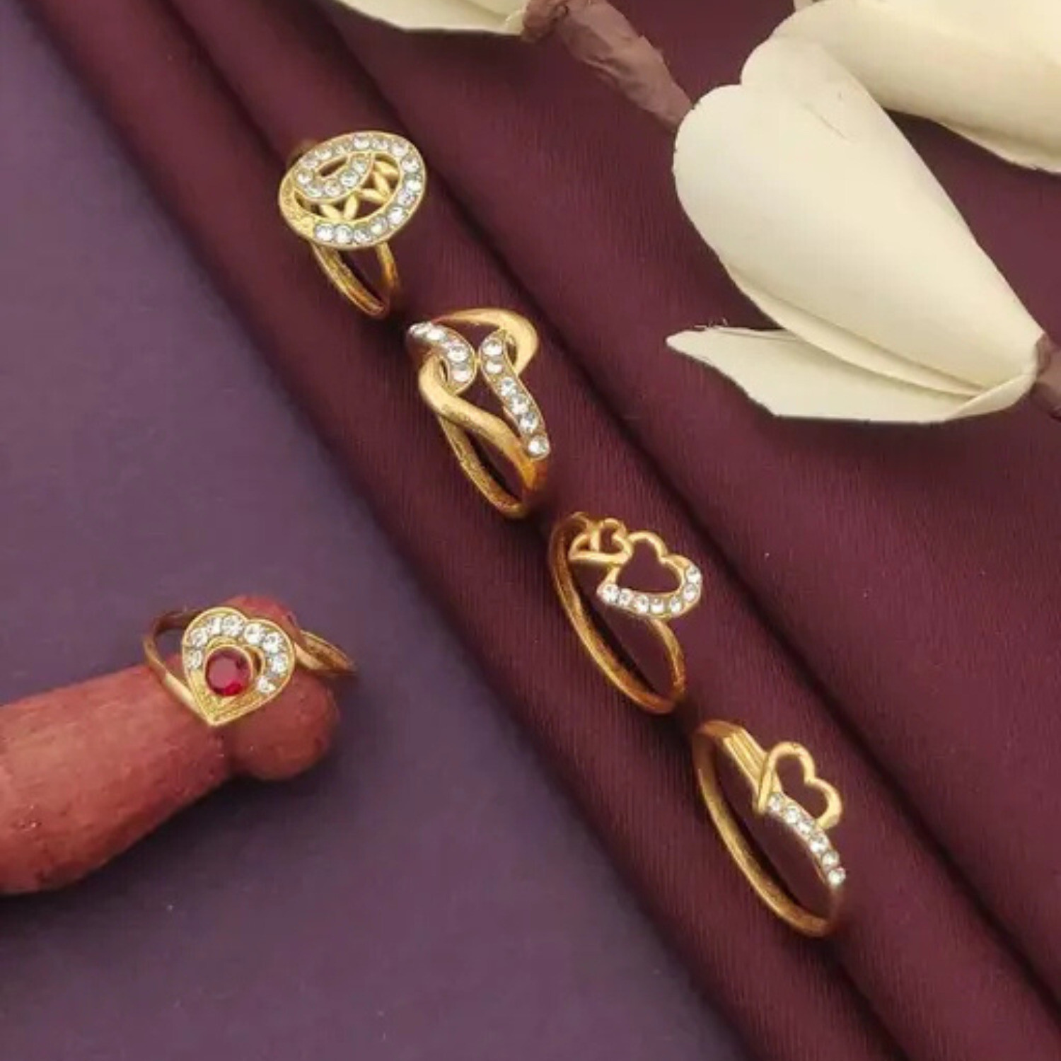 Flaring Alloy Ring Set
