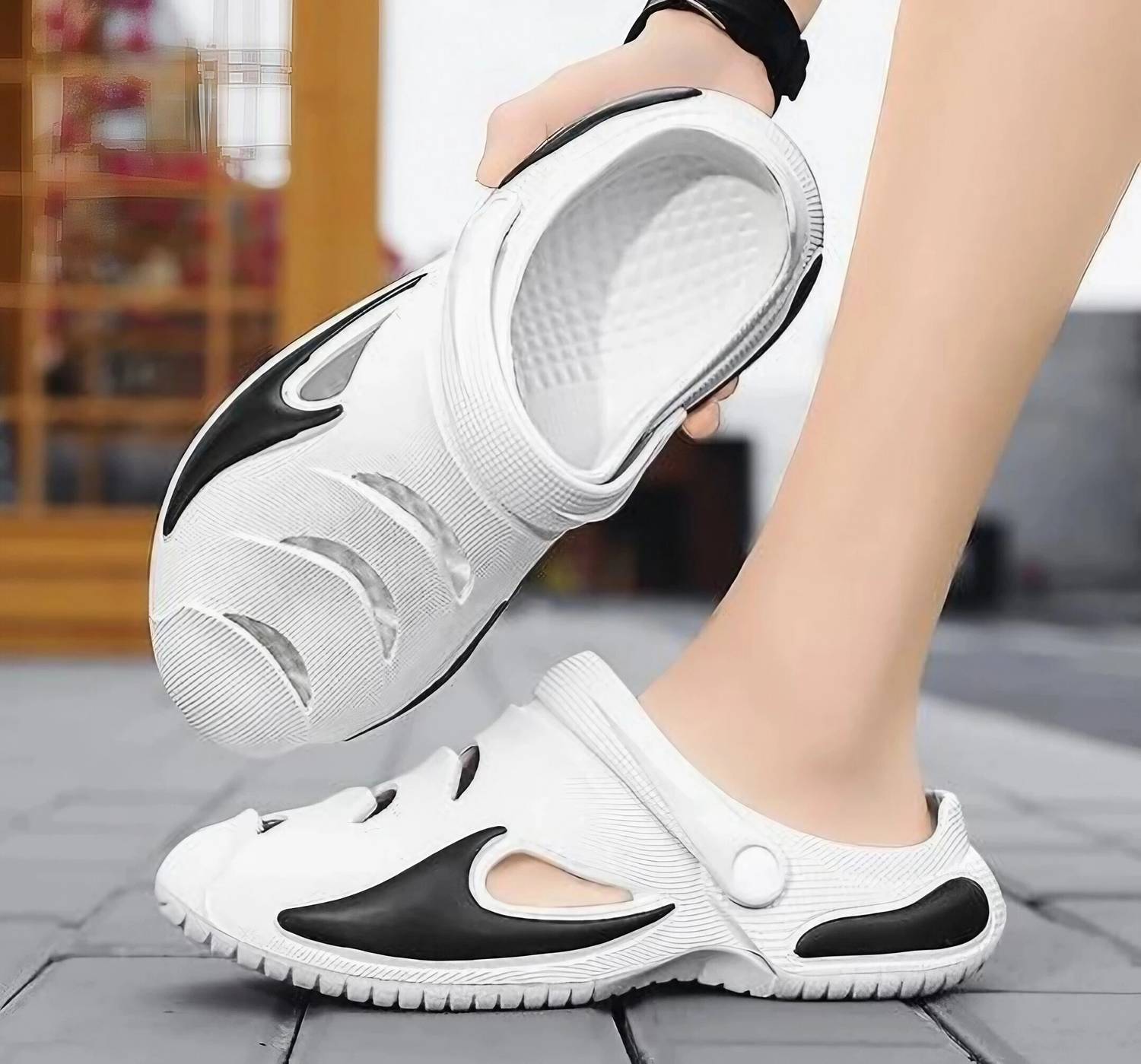 KNIEVL Men White Clogs - Image 5