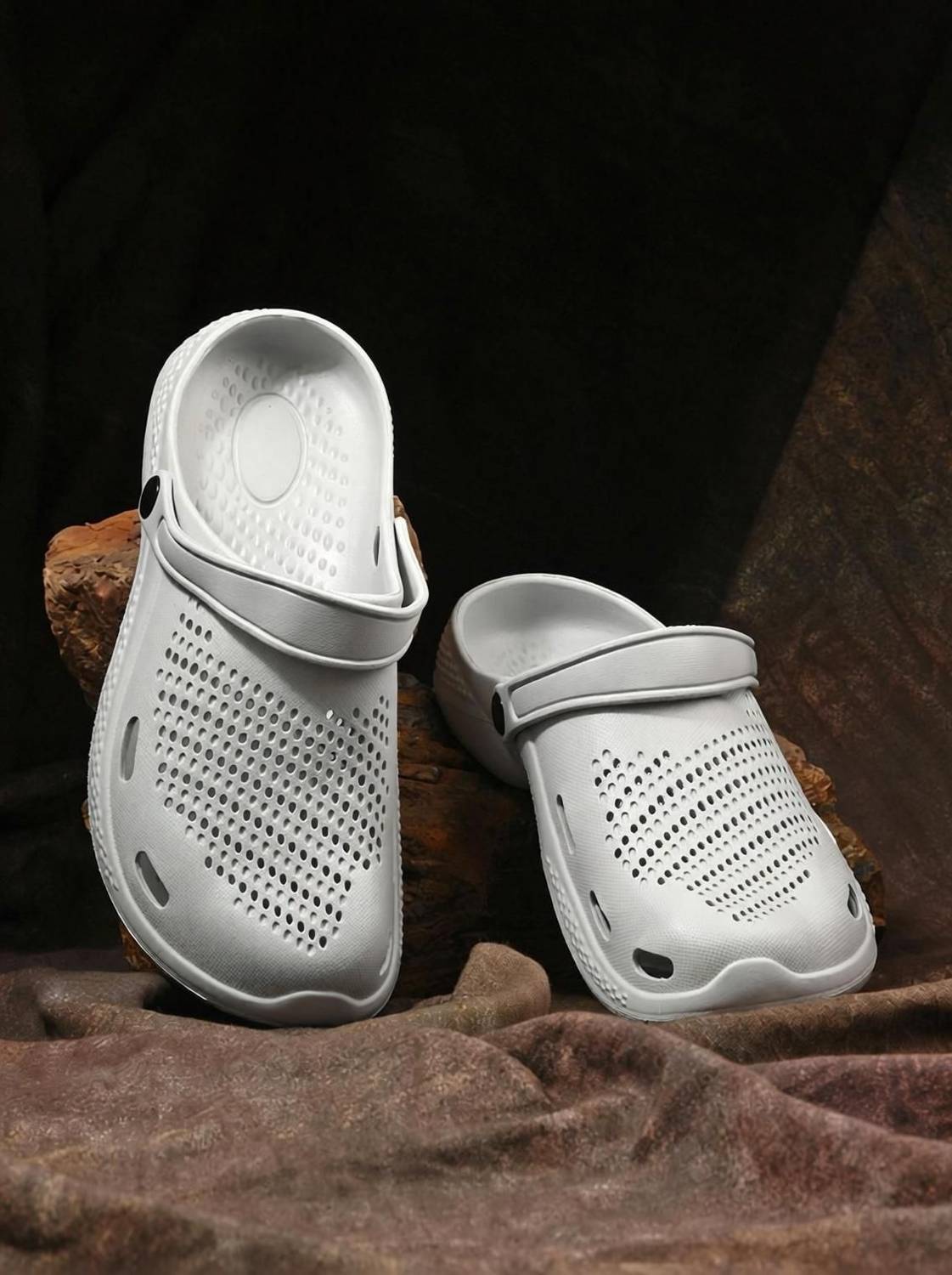 Cogs Men Grey Sandals - Image 3