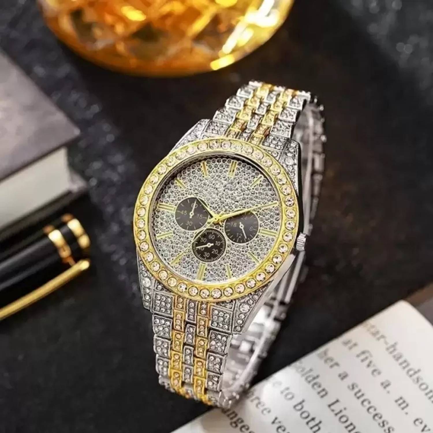 Greekwatch Analog Watch for Women - Image 4