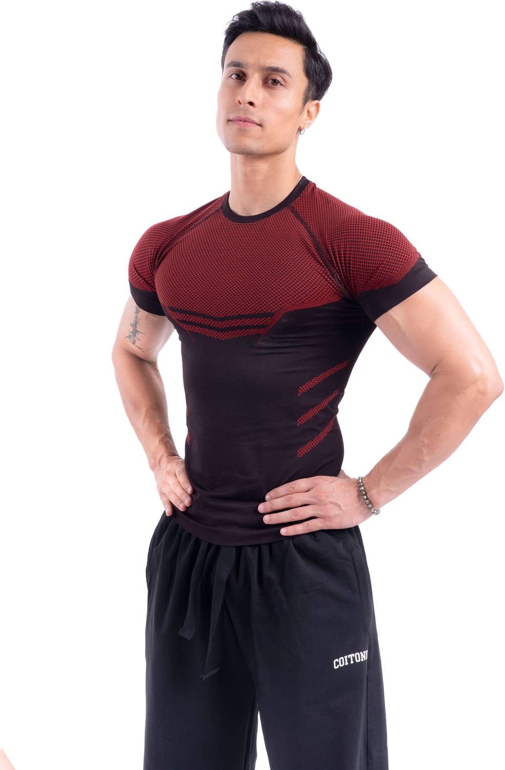 COITONIC Colorblock Men Round Neck Black, Red T-Shirt - Image 3