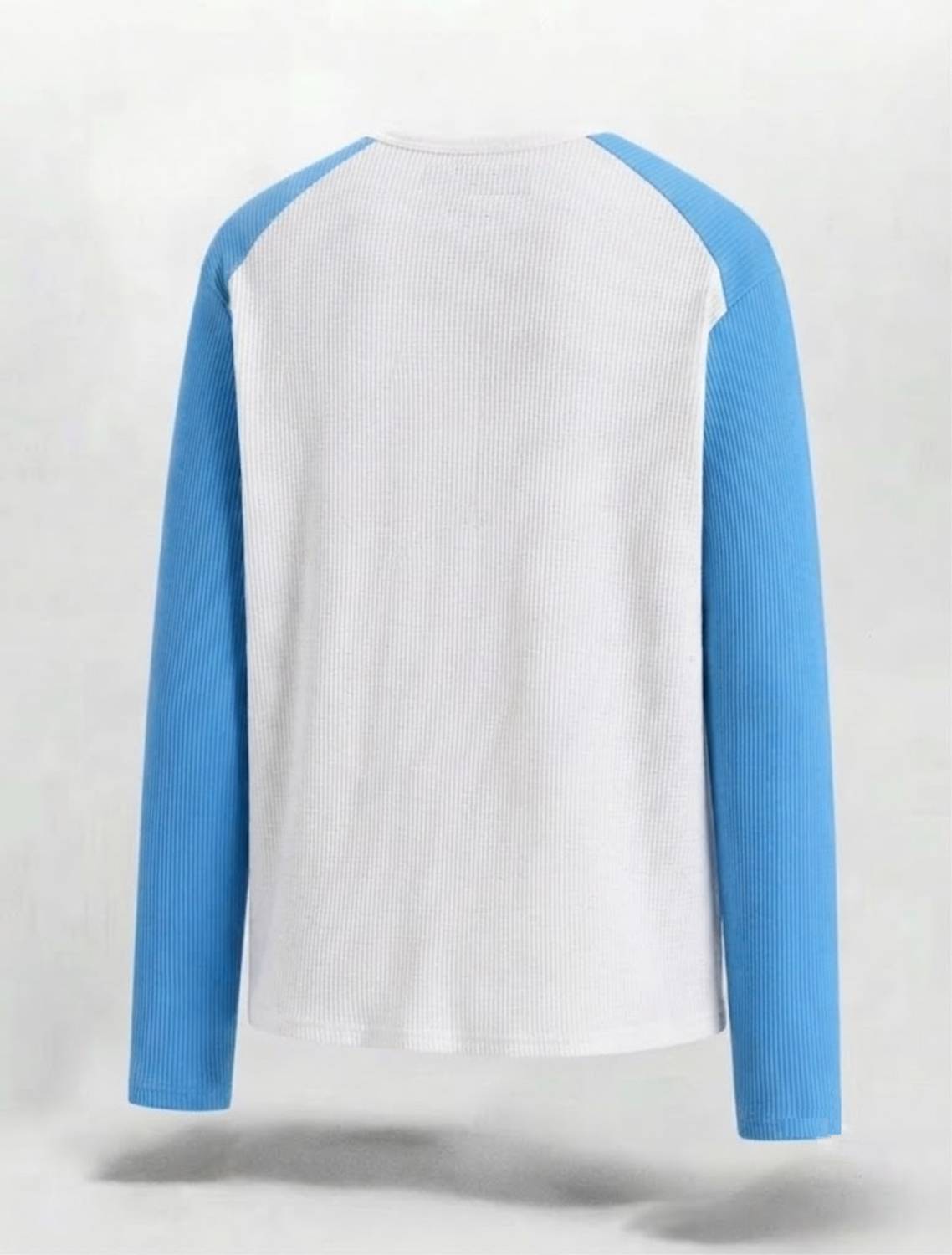 Glitsy Printed Men Light Blue T-Shirt - Image 2