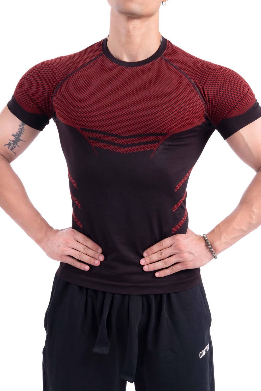 COITONIC Colorblock Men Round Neck Black, Red T-Shirt - Image 4