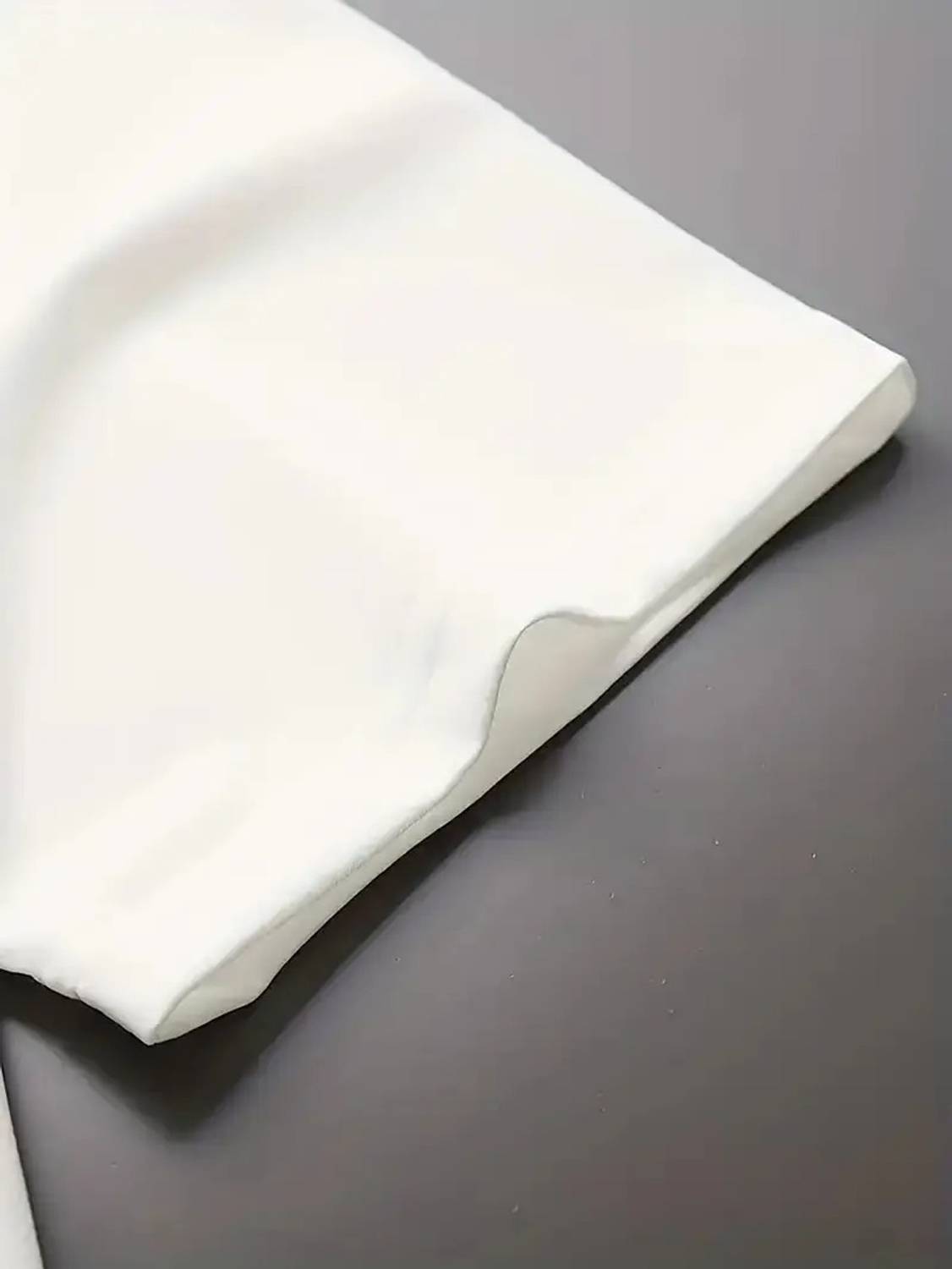 Relva Printed Men Round Neck White T-Shirt - Image 4