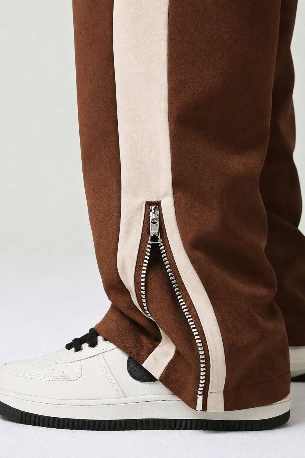 EraandEdge Men Brown Track Pants - Image 3
