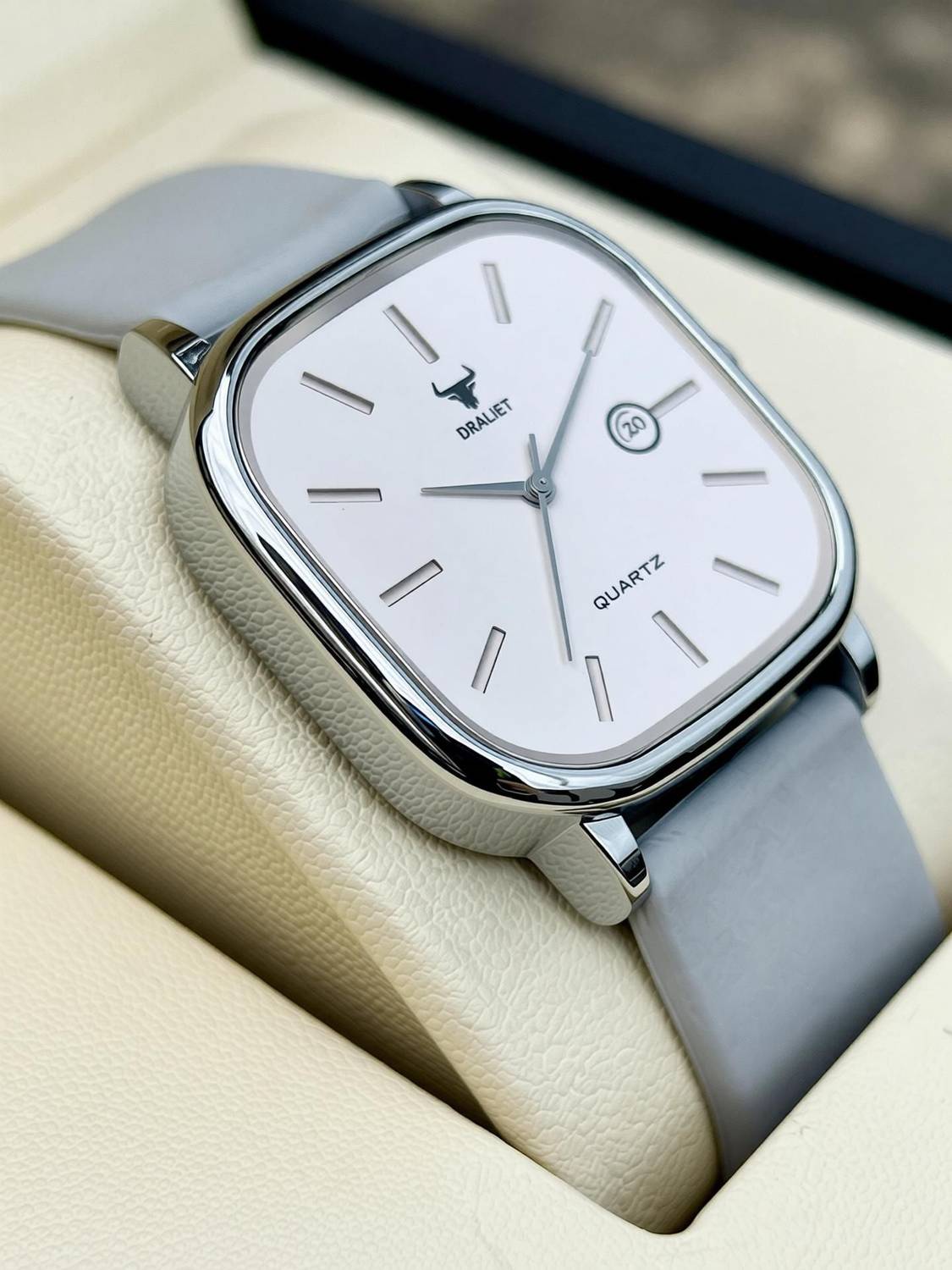 DRALIET RD-9102 Elegant Series Square Quartz Watch - Image 4