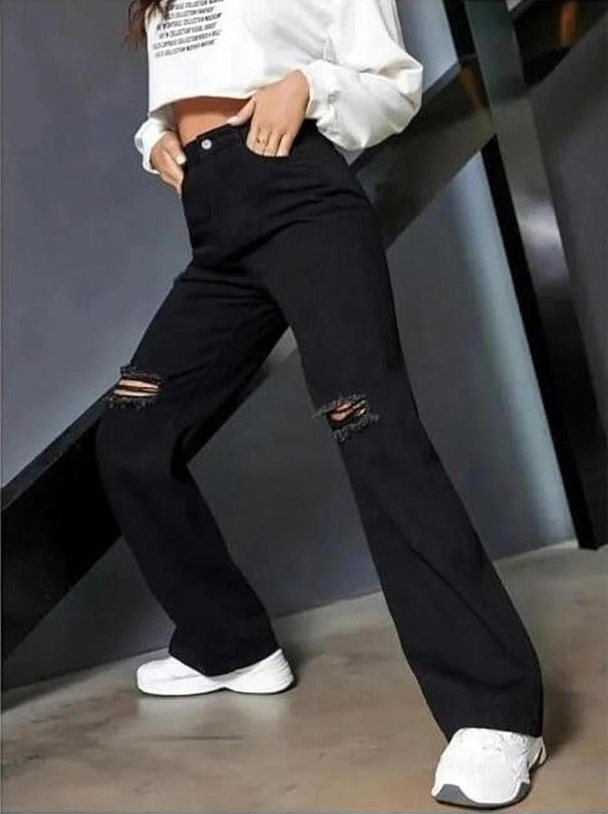 Star4well Flared Women Black Jeans