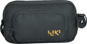 wildcraft toiletry bag