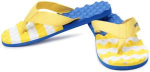 umbro chappal price