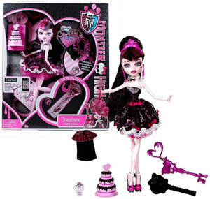 MONSTER HIGH Sweet 1600 Draculaura - Daughter of Dracula Doll