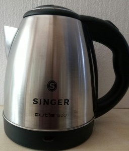 electric kettle price in singer