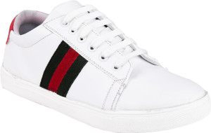 vannef white sneakers