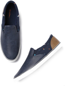 mast and harbour slip ons