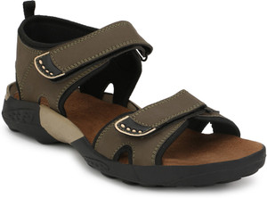 Buy AUSTINJUSTIN Men Olive Casual 