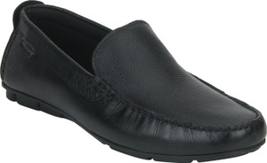 Red tape loafers flipkart clearance