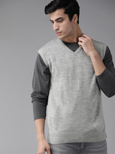 Roadster Solid V Neck Casual Men Grey 