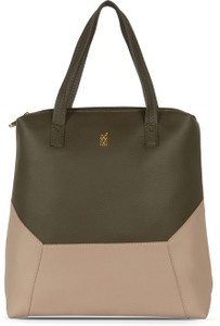 baggit backpack flipkart