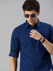 Roadster Men Solid Casual Dark Blue 