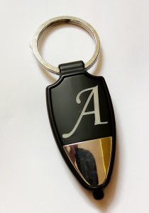 VILLSION LED Auto-Logo Schlüsselanhänger Emblem Keychain Mehrfarbig Kristall Licht Umfassen Geschenkbox 