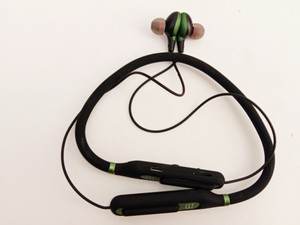 Bullets Wireless 3 Nackband Bluetooth 