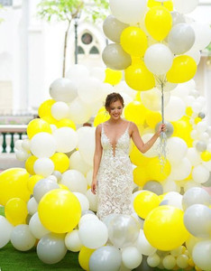 Flipkart.com | Super Easy Solid Yellow and White Balloons for