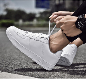 Leezard White Sneakers Sneakers For Men 