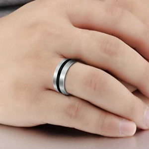 Silver ring with black clearance stripe