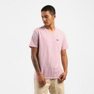 Pink levis t shirt clearance