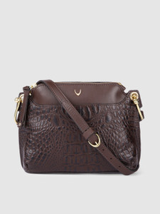 flipkart hidesign sling bags