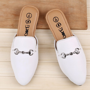 white mules target