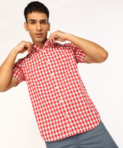 INDIAN TERRAIN Men Checkered Casual Red 