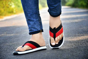 Shoe zone top velcro slippers