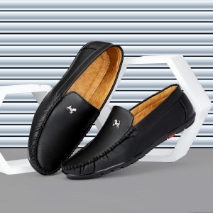 Smoothly Evaluation Management WUGATTI Stylish Partywear New Look Loafers For Men - Buy WUGATTI Stylish  Partywear New Look Loafers For Men Online at Best Price - Shop Online for  Footwears in India | Flipkart.com