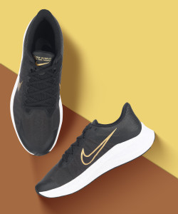 nike sports shoes flipkart